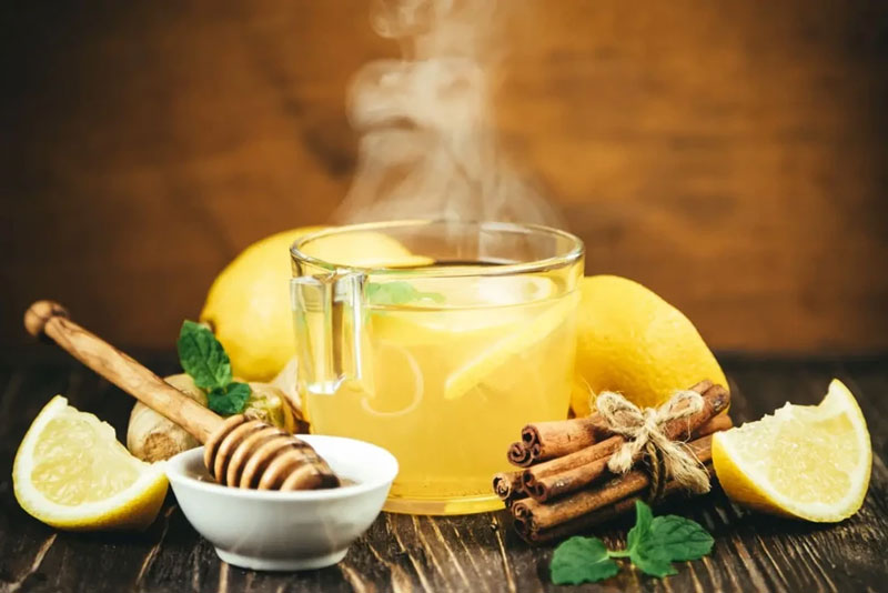 Không nên uống mật ong khi nào? Có nên uống mật ong khi đói không?