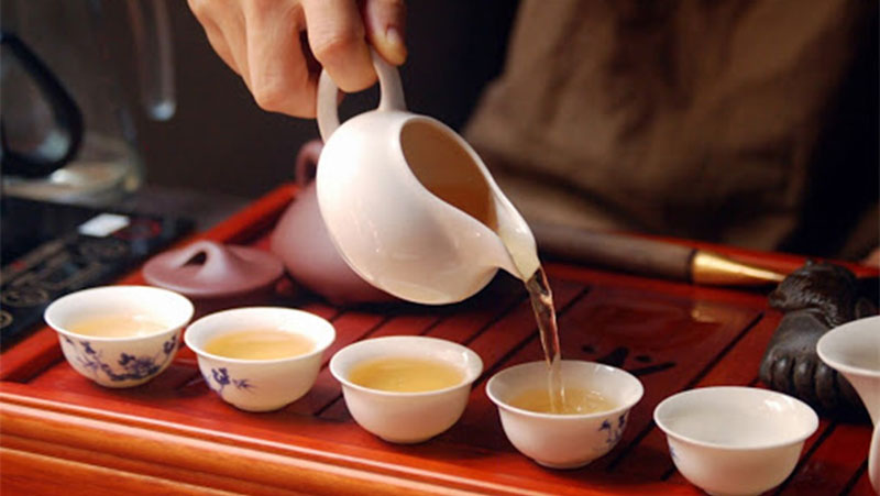 Trà mát gan giải độc uống vào thời điểm nào là tốt nhất?